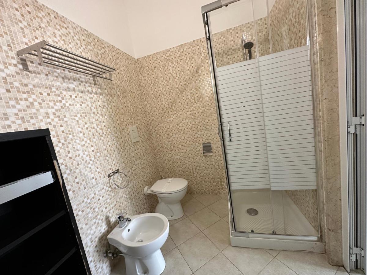 Cconforthotels Appartamento Crispi Μπάρι Εξωτερικό φωτογραφία